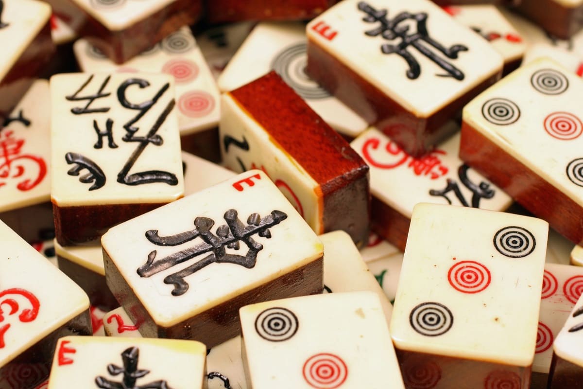 Strategies on How to Win in Mahjong